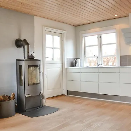 Feriehus Two-bedroom Holiday In