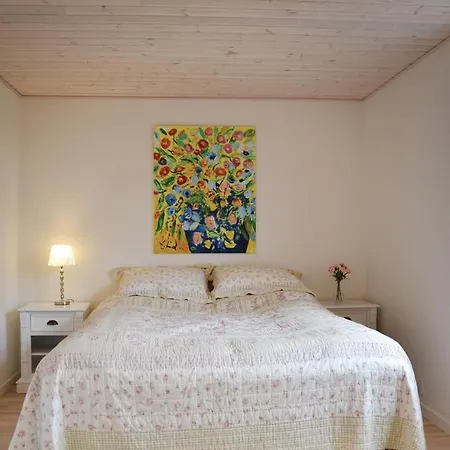 Two-bedroom Holiday In *