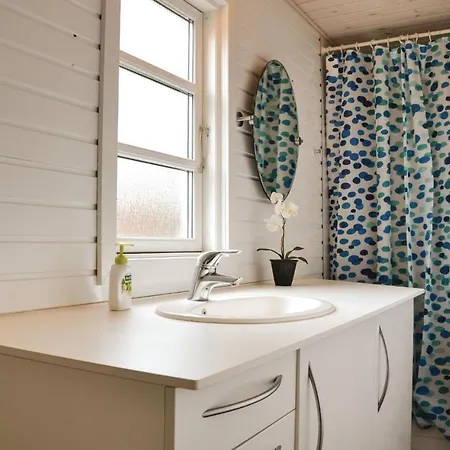 Two-bedroom Holiday In Skibby